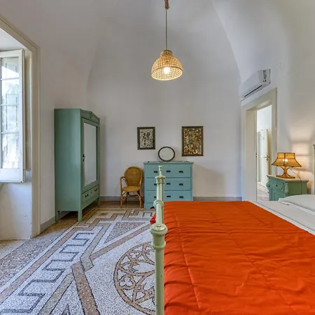 Villa Luisa *