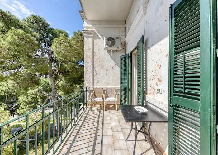 Luisa Santa Maria di Leuca